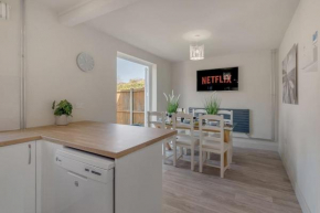 4 bedroom Pitchford